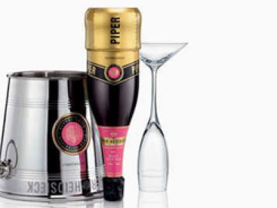 Znani projektanci. Szampan Viktor & Rolf